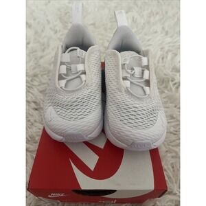 NIKE TODDLERS AIR MAX 270 SIZE 5C